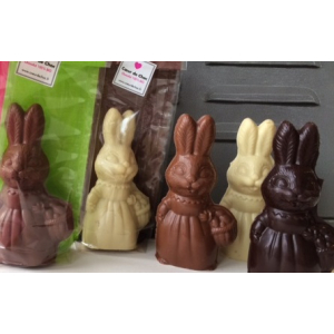 Pâques lapin noir