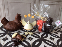 Pâques poule  noire