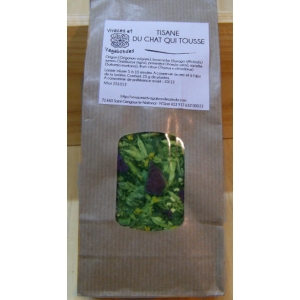 Tisane chat qui se se détend