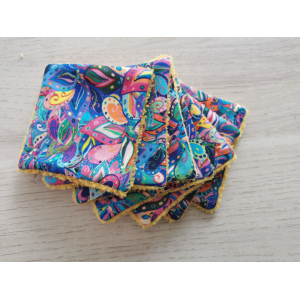 Carrés lavables 'fleuri'