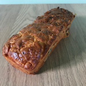 Cake noix, roquefort, lard