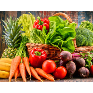 Panier de légumes crudités