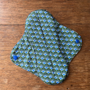 Serviette hygiénique lavable moyenne verte