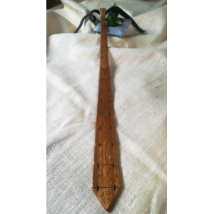 Cravate (57.5 cm) en bois naturel