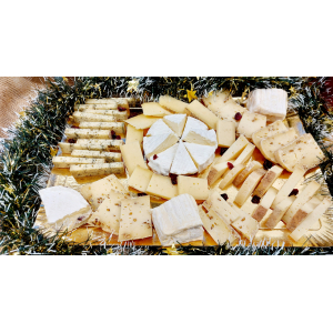 Grand plateau de fromages pour pâques