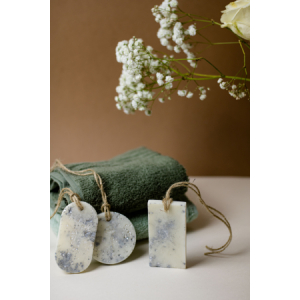 Suspension végétale parfumée douce couverture