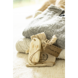 Suspension végétale parfumée poudre de riz