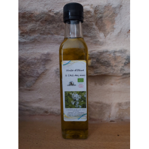 Huile d'olive à l'ail des ours