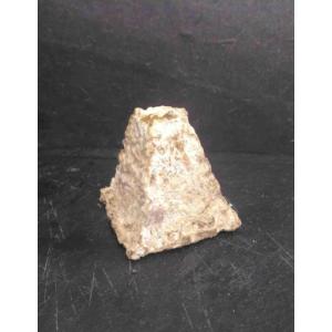 Affiné : pyramide de chèvre