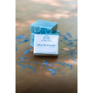 Savon sous la douche