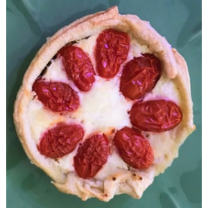 Quart tarte aux tomates cerise et mozzarella