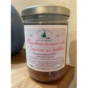 Manchons de canard et saucisses aux lentilles