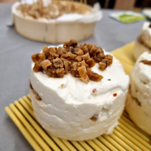 Chèvre frais : aux figues et saveurs de noël