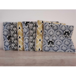 Carrés lavables 'chiens et or'