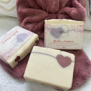 Savon 'bulles d'amour' - pomme d'amour