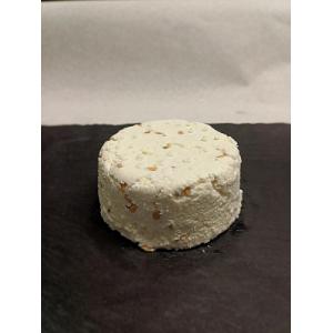 Fromage de chèvre frais aromatisé au fenugrec