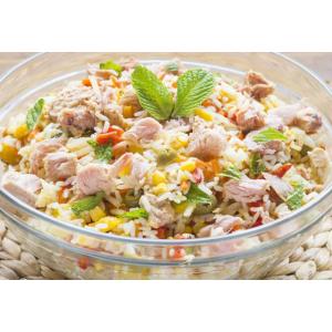 Entrée 🥗salade riz, thon, tomates, maïs 300g