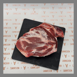 épaule d'agneau semi-désossée