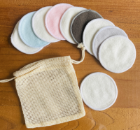 Pochon et ses petits cotons ronds