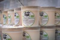 Yaourt aromatisé cerise (lait écrémé)